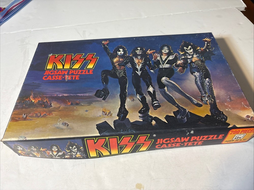 KISS Jigsaw Puzzle From 1977 Complete 200 Pieces