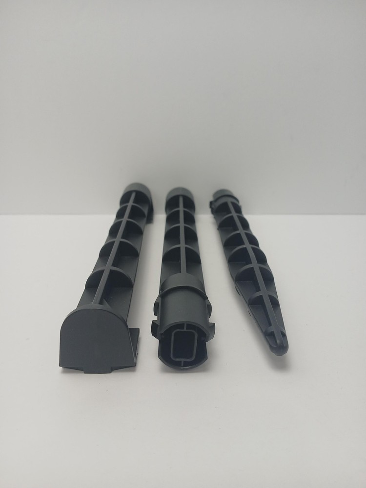 SimpliSafe Yard Sign Stakes 3-Piece Replacement Kit Black Home Security System
