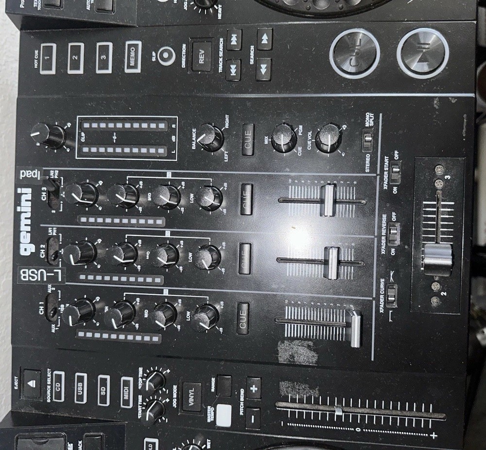 Gemini CDMP-7000 Professional Media Controller System Level 2