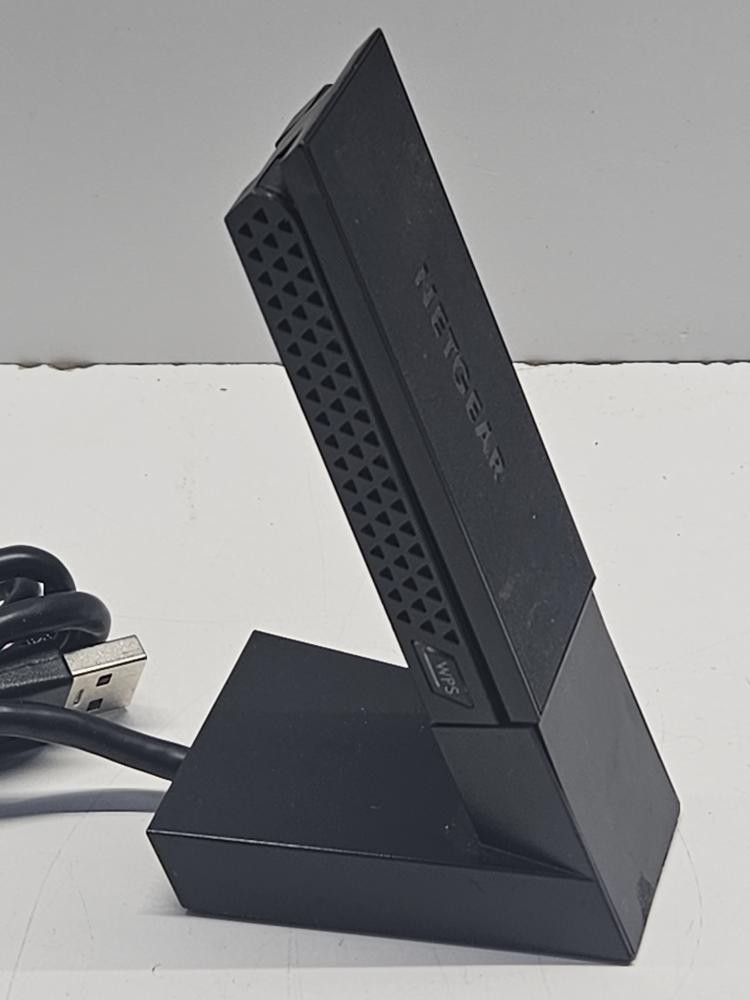 NETGEAR COMPUTER WIFI A6210 (P14026559)