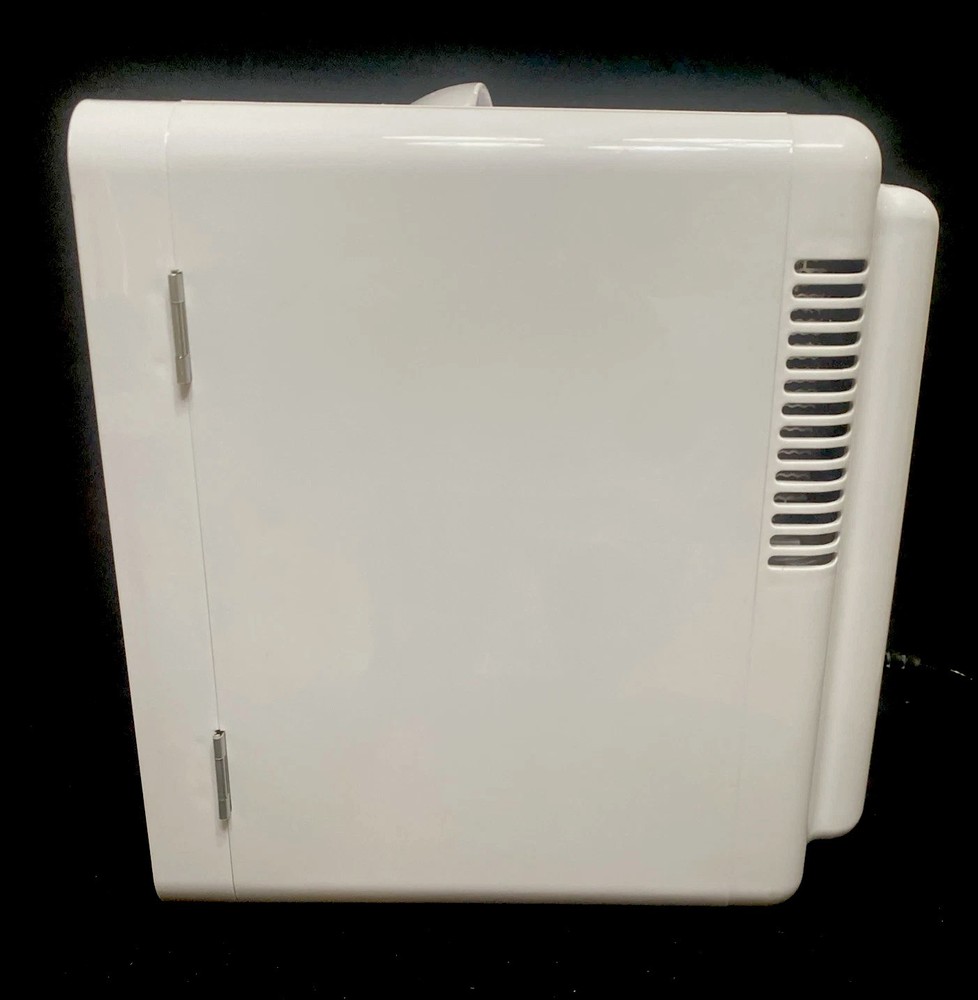 Mini Fridge 12 Volt Mirrored Lighted Makeup Cosmetics Snack Refrigerator Cold