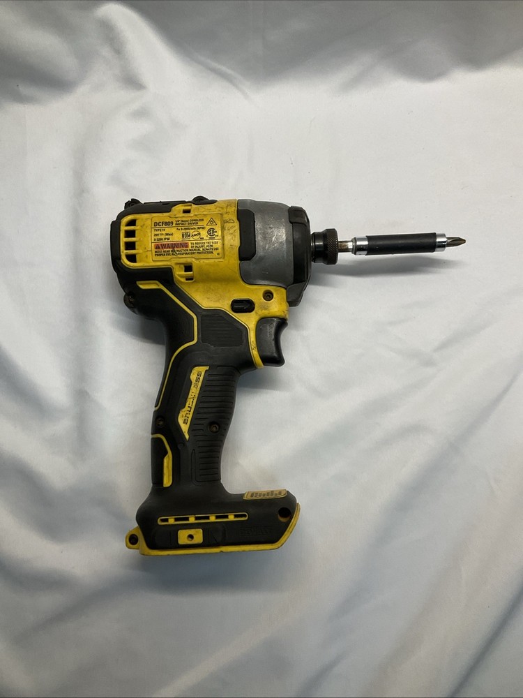 DEWALT DCF809B 20V max atomic compact brushless impact driver – tool only