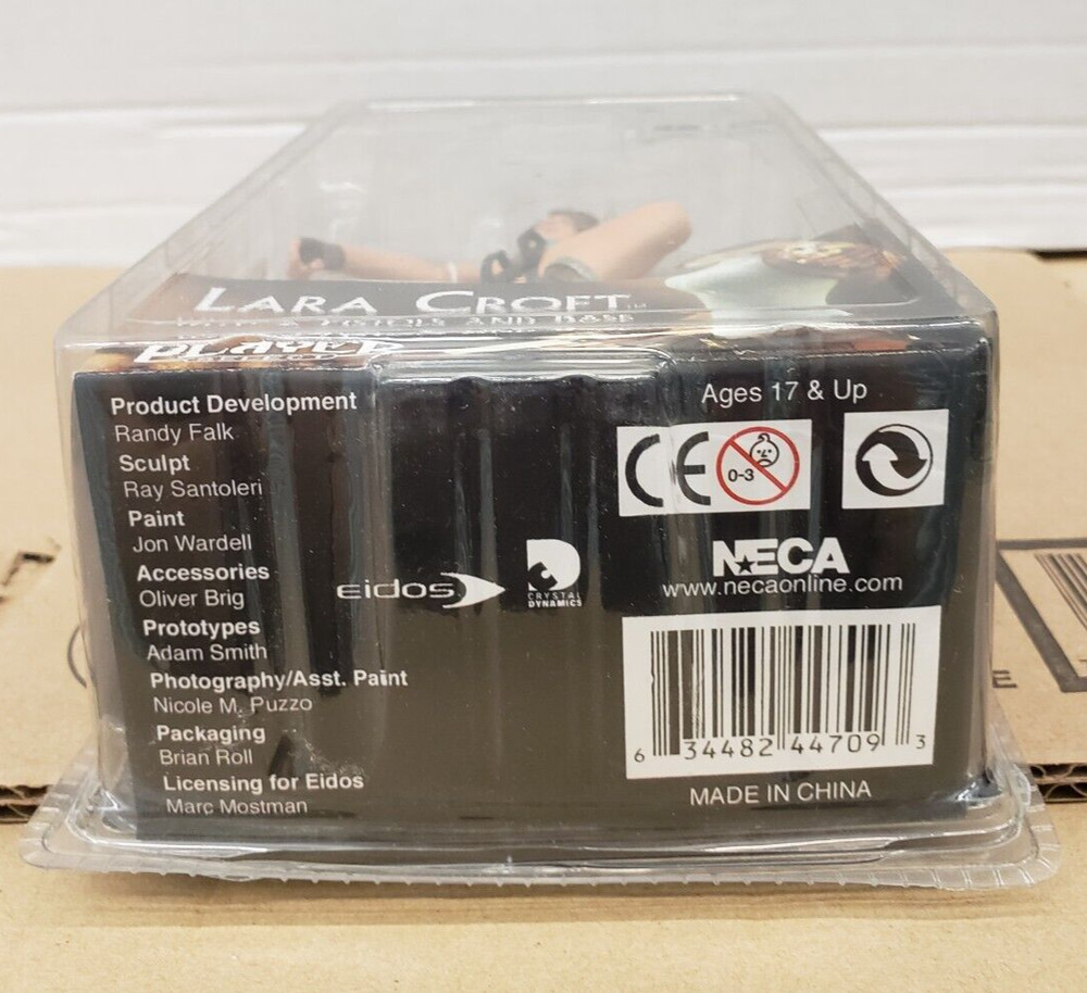 Neca Player Select - Tomb Raider : Lara Croft 7" Figure *Opened/Broken*