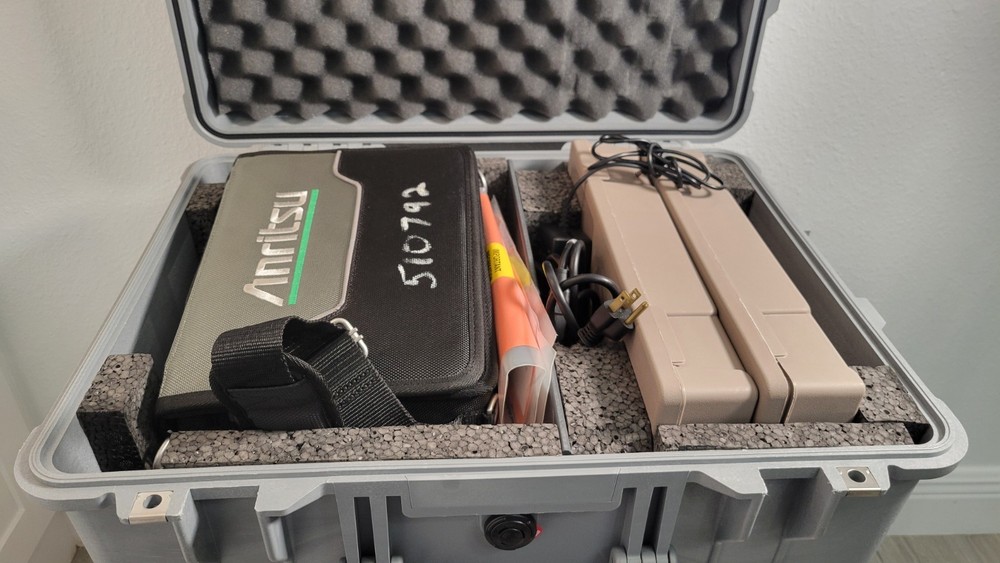 Anritsu Cell Master MT8213E Base Station Analyzer