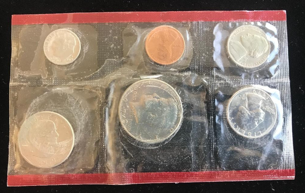 THREE 1979 UNCIRCULATED P & D MINT SETS ~SIX-COIN SETS EACH MINT ~U.S. MINT PACK