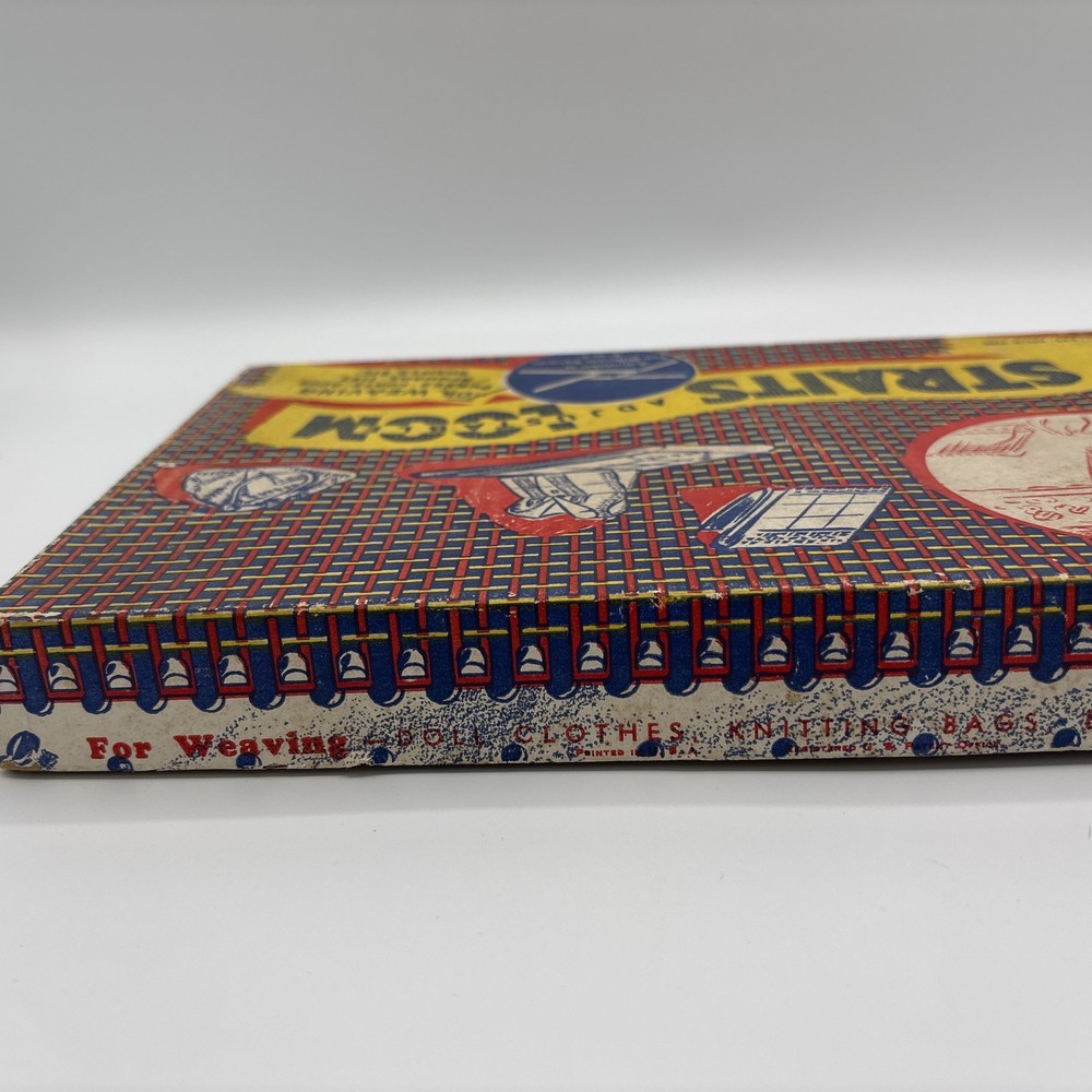 VINTAGE STRAITS ADJUSTABLE WEAVING LOOM W/ INSTRUCTIONS - UNUSED