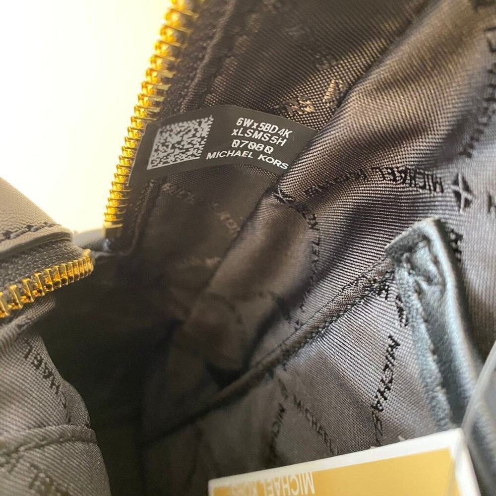 NWT Michael Kors Jaycee Medium Zip Pocket Backpack Black new