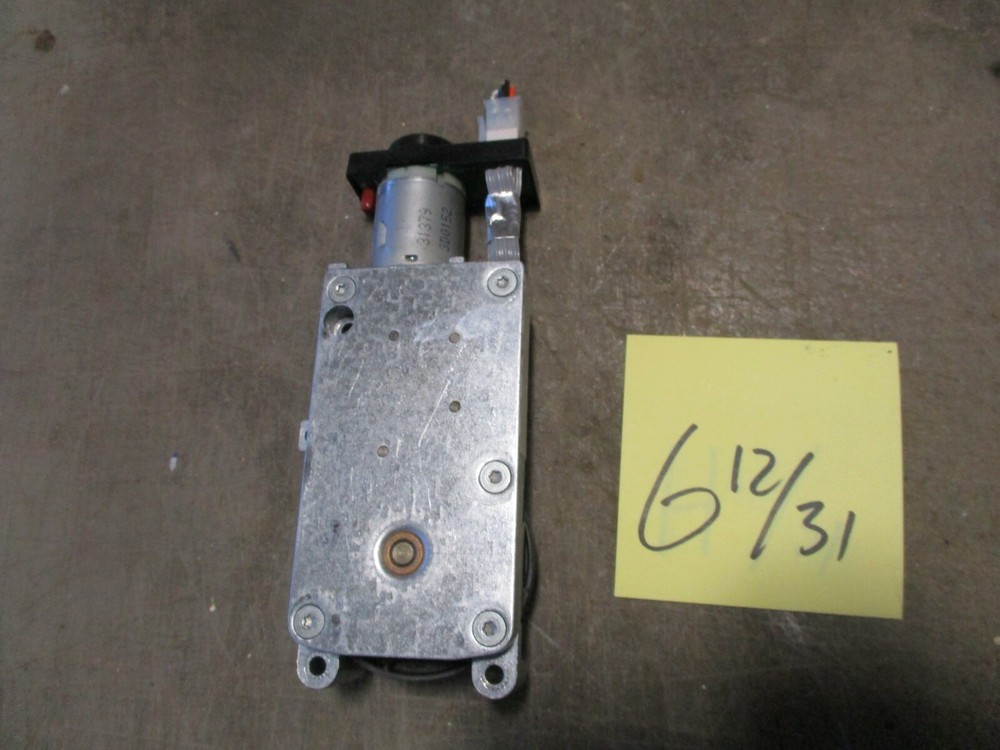Used Can Drop Motor for Dixie-Narco DN552P-HVV-6 Soda Machine