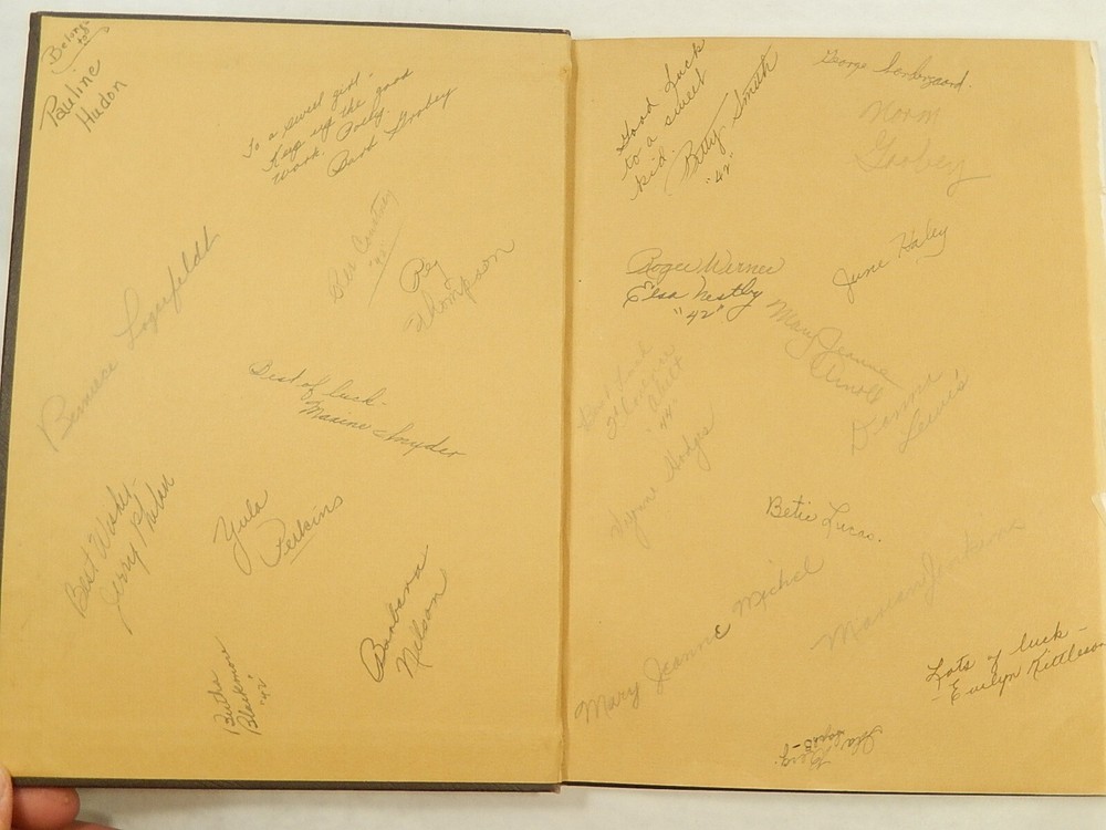 Yearbook, Everett High School, Everett Washington, 1942, Nesika