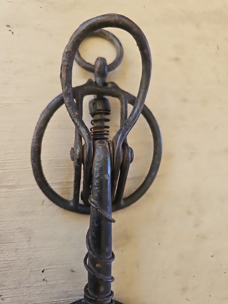 ANTIQUE IRON SPRING HARNESS HORSE