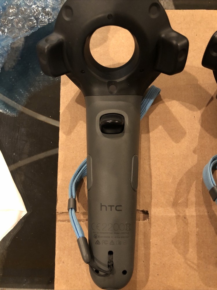 🔥 HTC Vive Controller Wand Pair for Virtual Reality Headsets- Vive Controllers