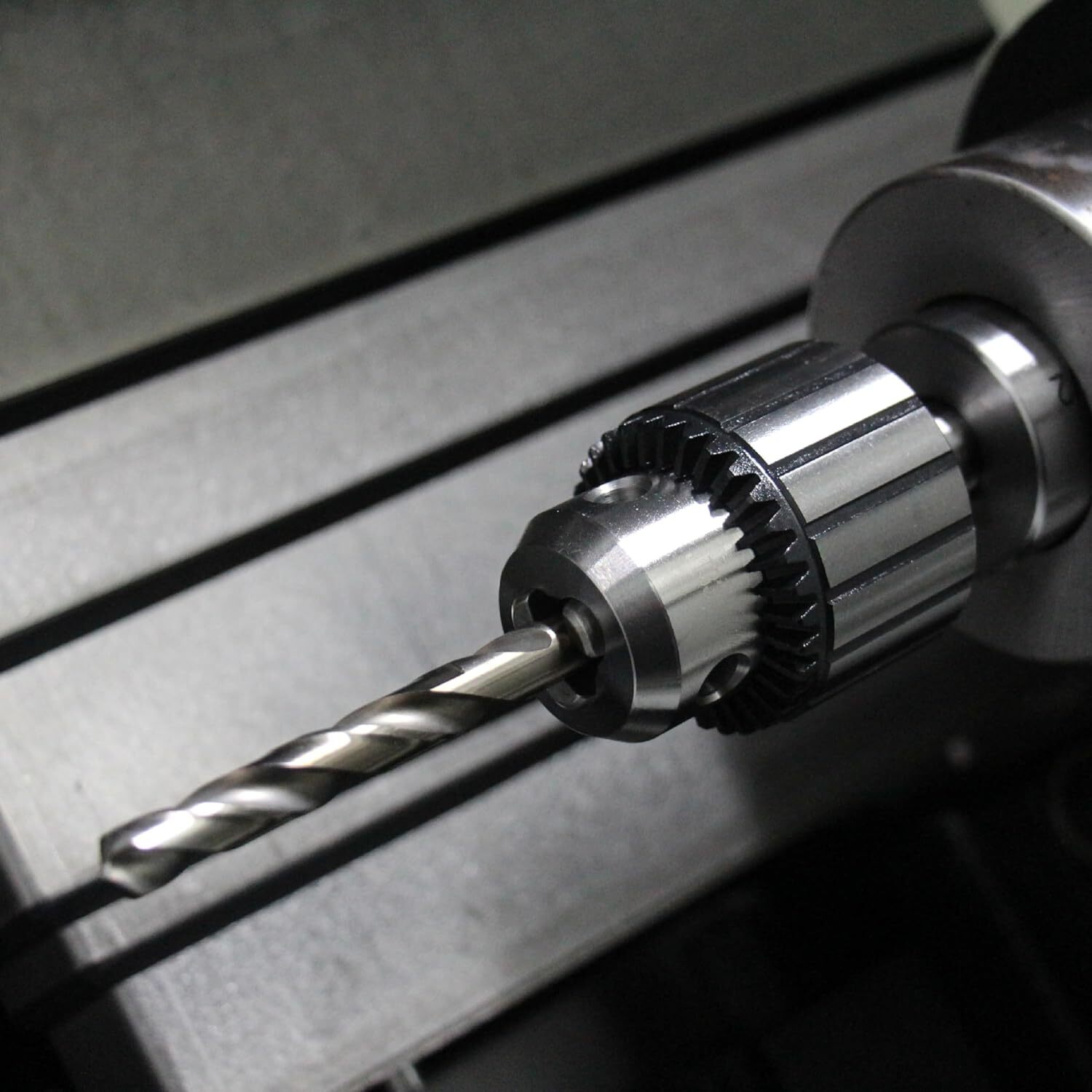 HFS(R) Drill Chuck w/Key (1/32"-1/2" and JT33)