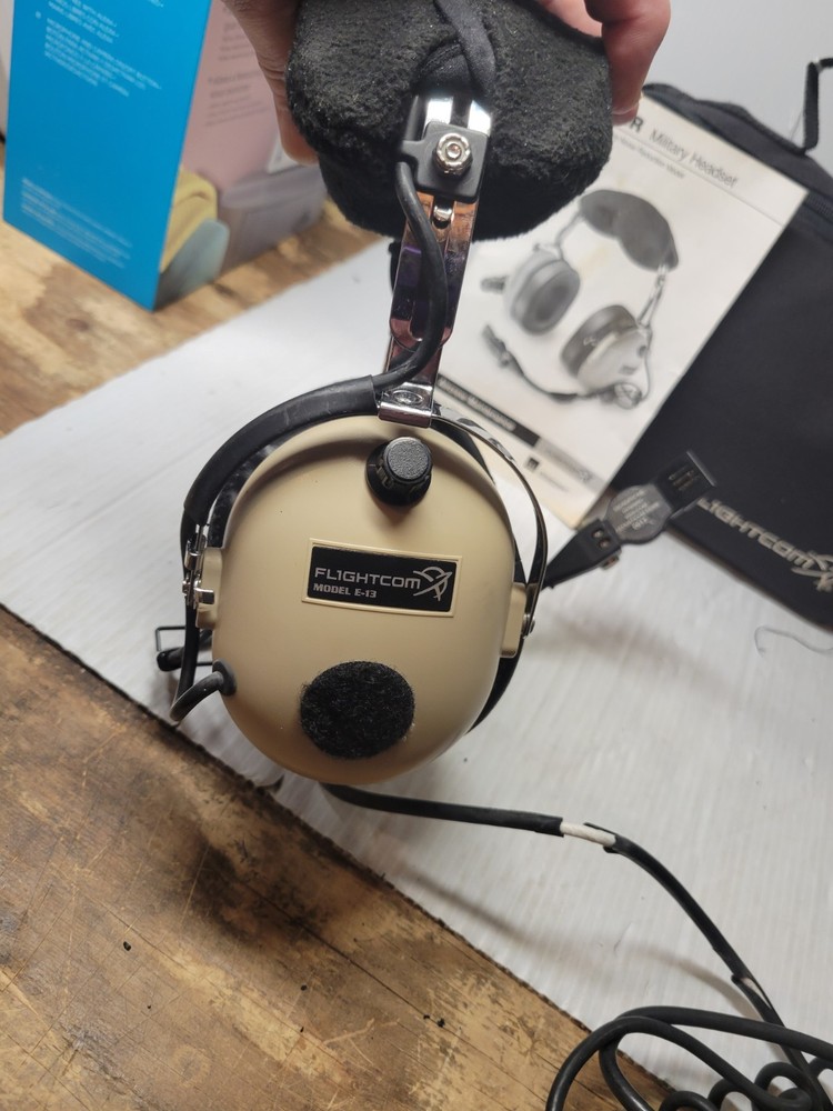 FLIGHTCOM E-13 ANR Active Noise Reduction Military Headset Not Tested