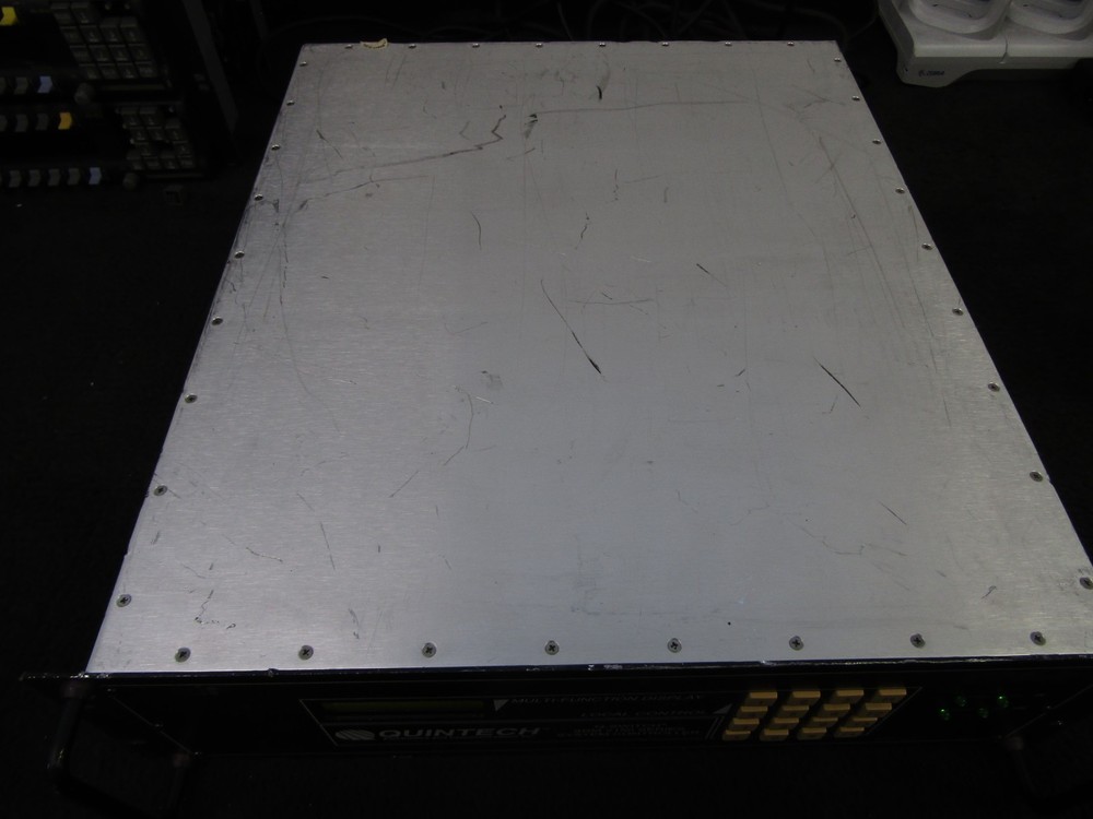 QUINTECH SRM 2150 Series RF Matrix Router
