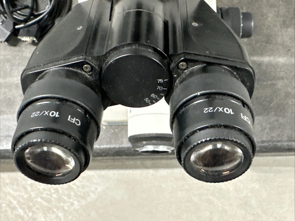 Nikon Eclipse TE300 Inverted Microscope Plan Fluor 10/20/40x Eppendorf 6540 R094