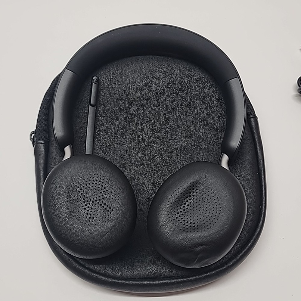 Jabra Evolve2 65 Wireless Bluetooth Headset Microsoft Teams No Dongle