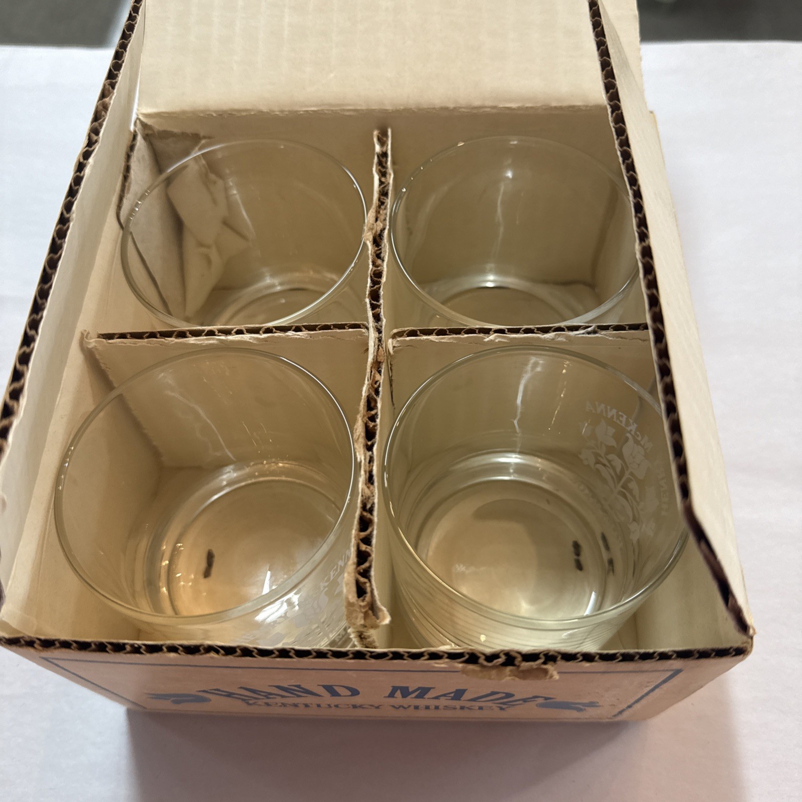 4 Vintage Henry McKenna Bourbon Whiskey Glasses 3” Tall Set In Original Box