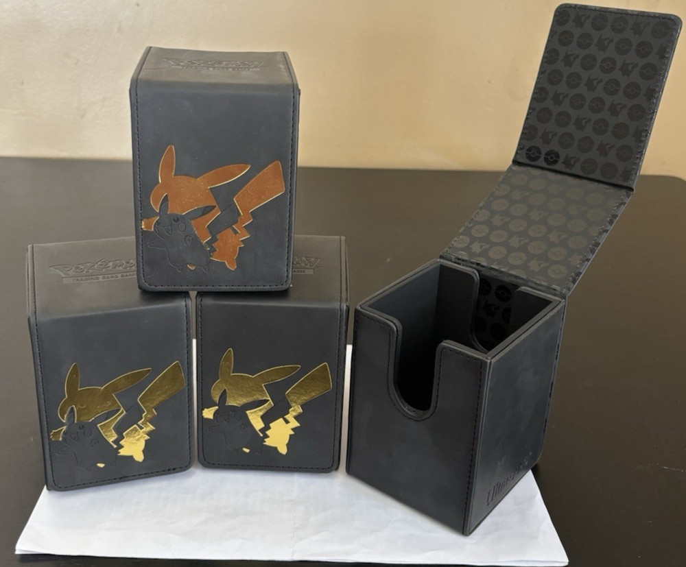 Pokemon Pikachu Magnetic Deck Box Elite Series