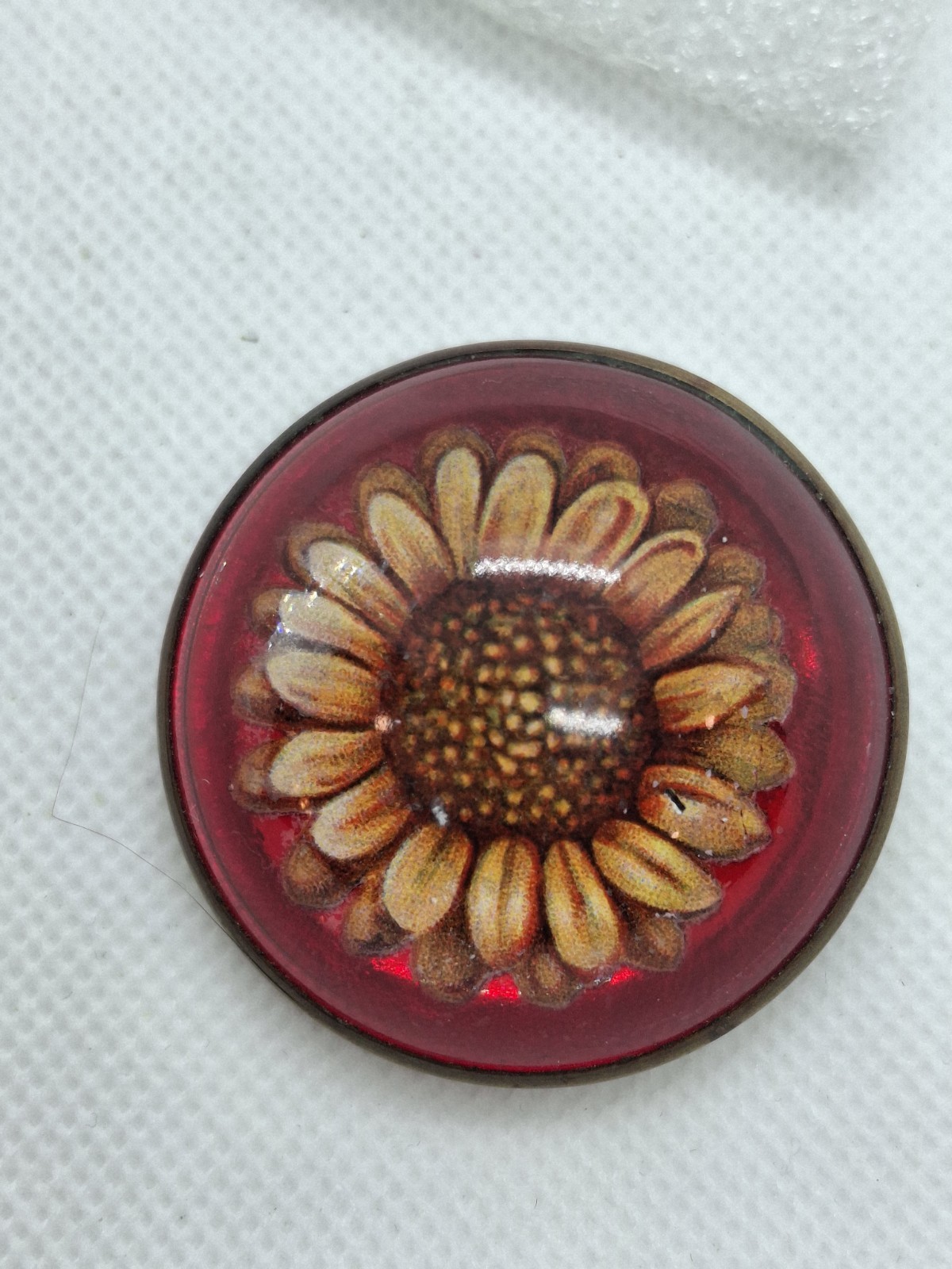 HORSE BRIDLE ROSETTE WITH SUNFLOWER GLASS DOME HARNESS TACK BROOCH