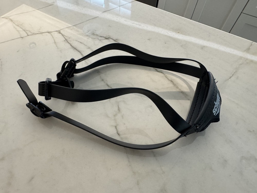 SCHUTT 4 POINT DEEP CUP CHIN STRAP (SOFT)