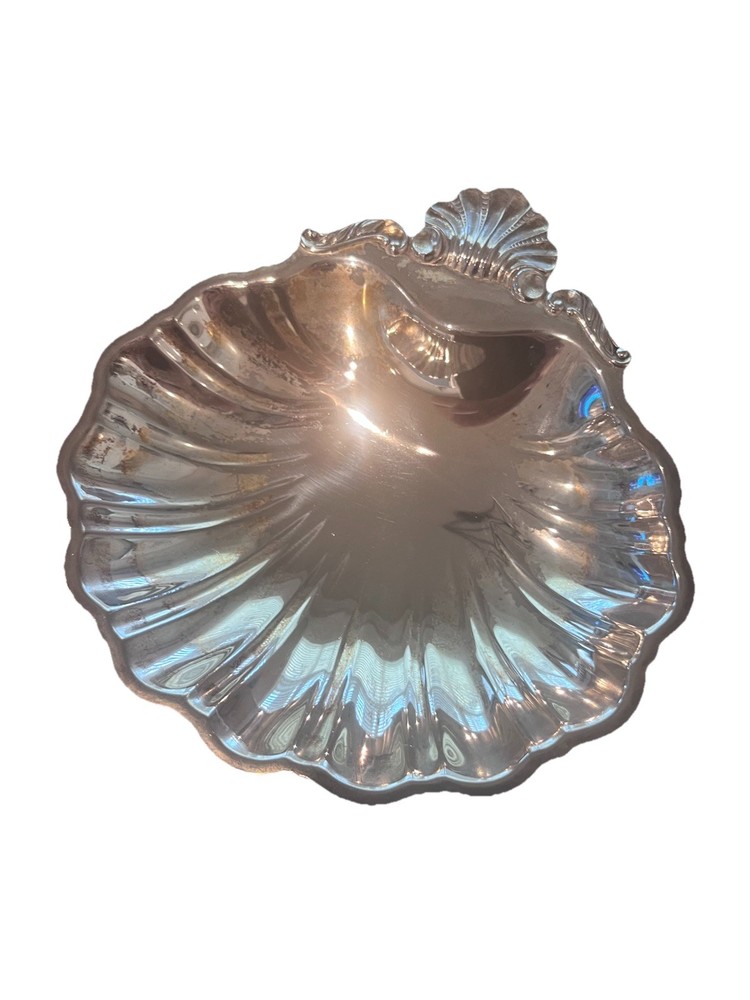 Silverplate Sea Scallop Clam Shell Footed Candy Nut, Keys Trinket Dish