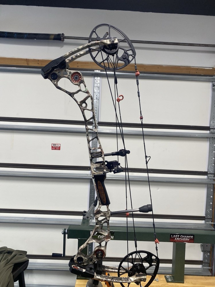 Mathews Halon 6 70# 28” draw