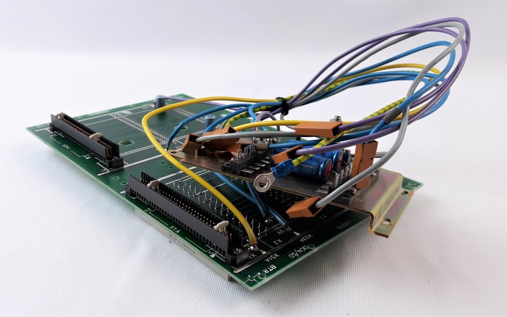 Philips 4022-192-51681 Backplane