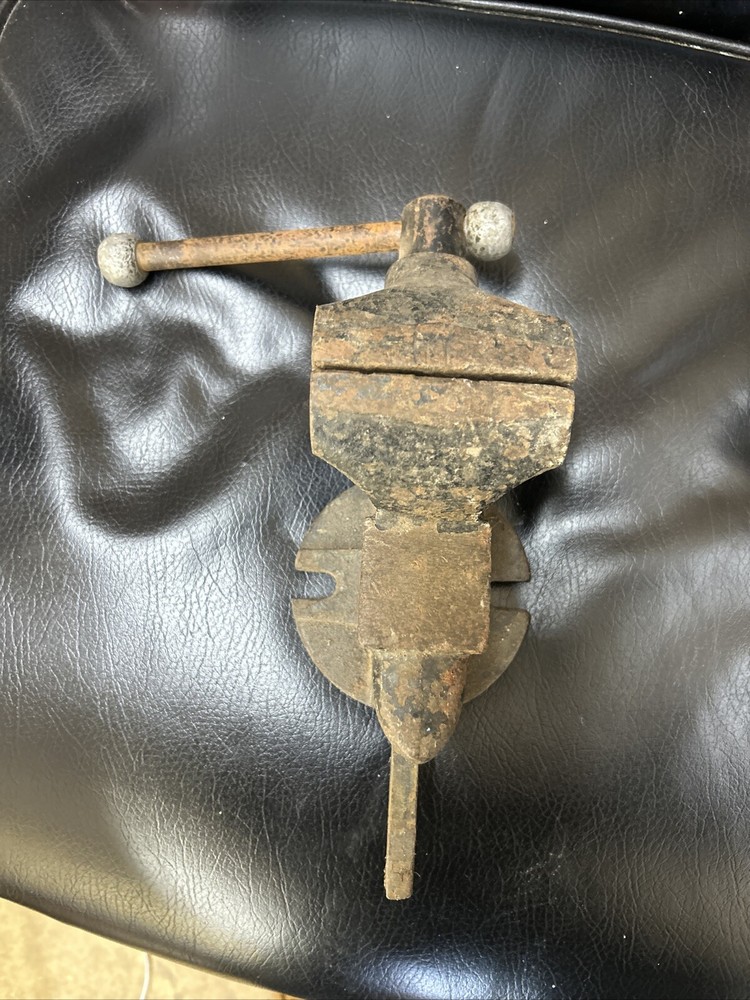 Vintage Litto Vise
