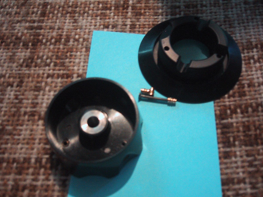 Installation kit for Collins weighted "spinner" knob, 2-56 flat screws + inserts