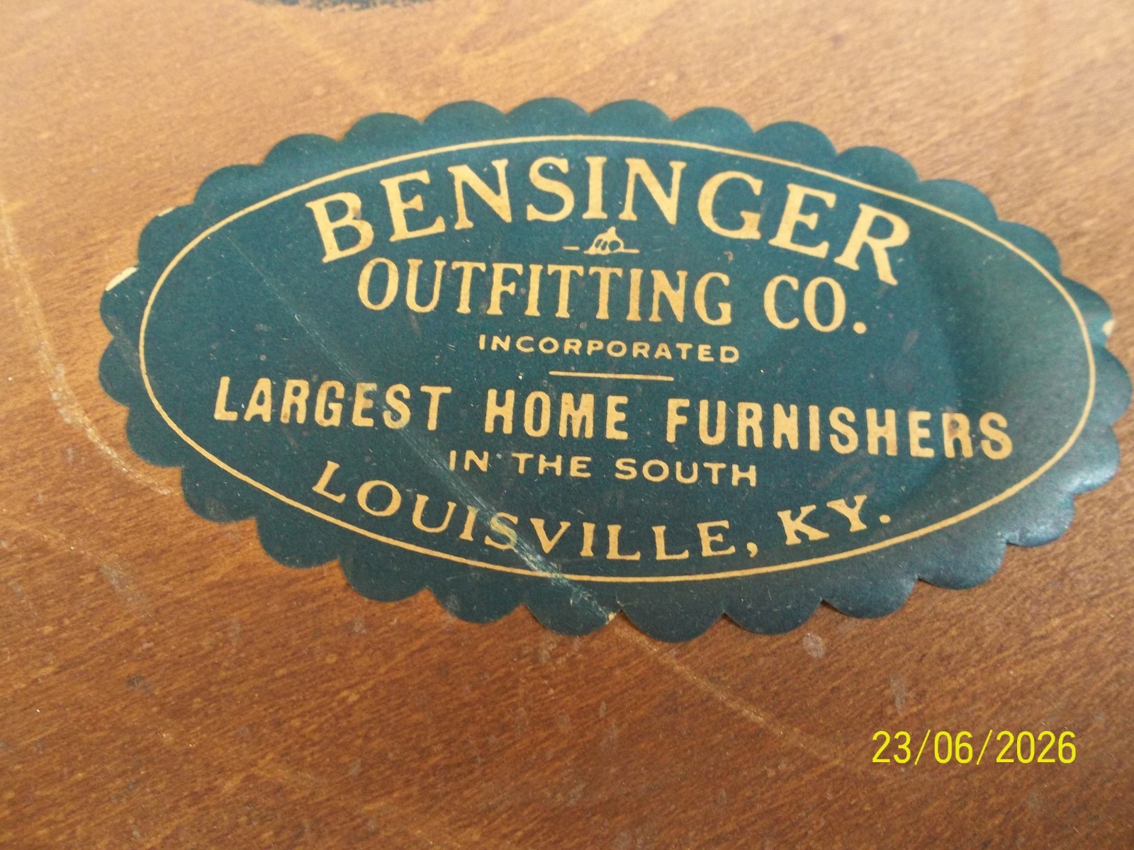 Vintage Bensinger's Outfitting Company Carved Walnut Accent Table Plant Stand