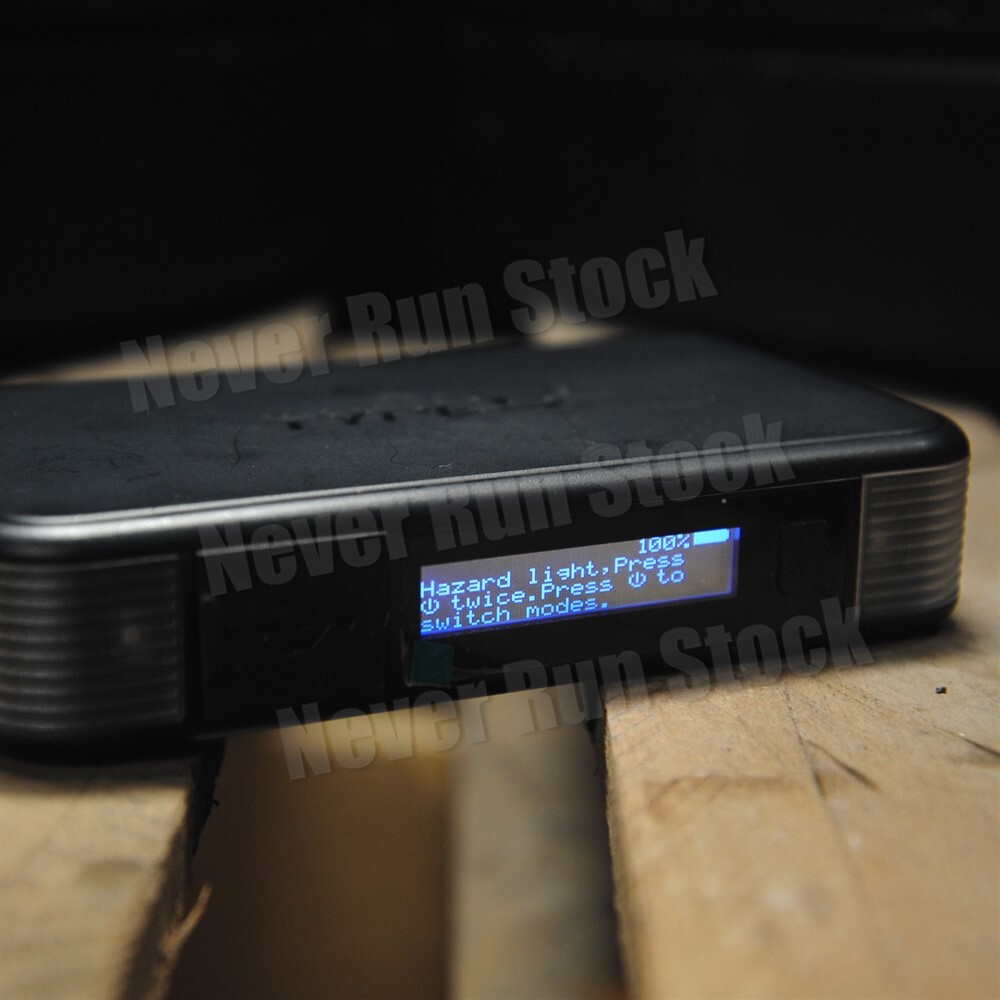 (SCRATCH & DENT) 8000mAh TYPE-S CAR BATTERY JUMP START POWER BANK W/ FLASH LIGHT