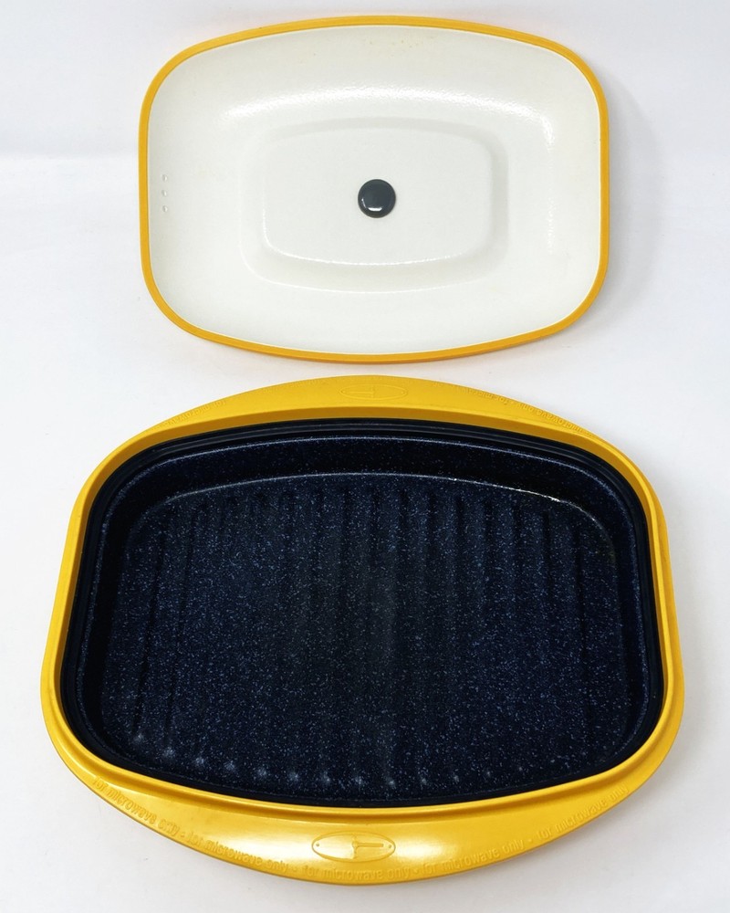 VTG RANGE MATE Microwave Grill Pan Steaks Yellow/White Rectangular Covered Dish