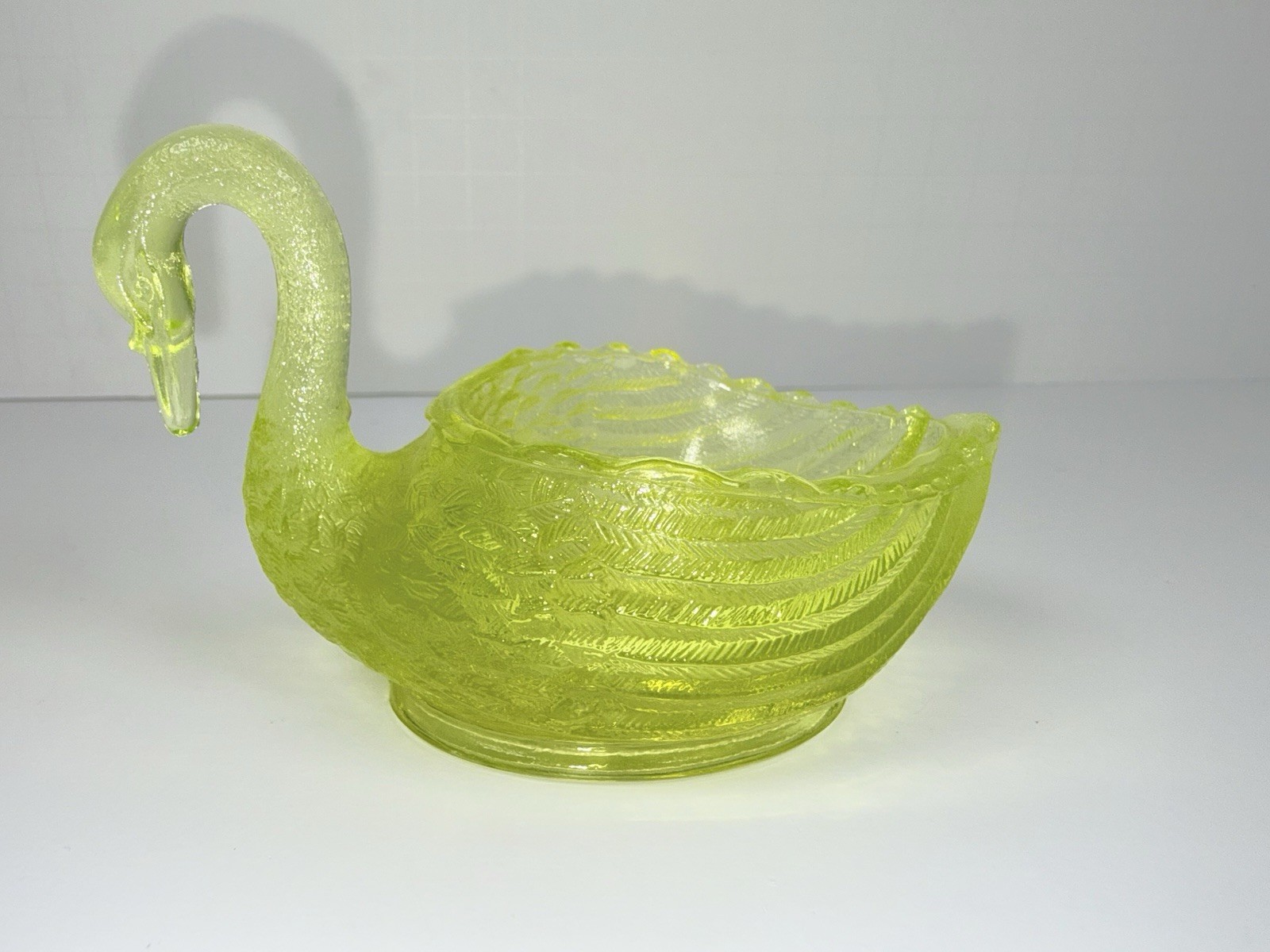 3 7/8" SWAN SALT DIP OPEN CELLAR CANARY YELLOW VASELINE GLASS