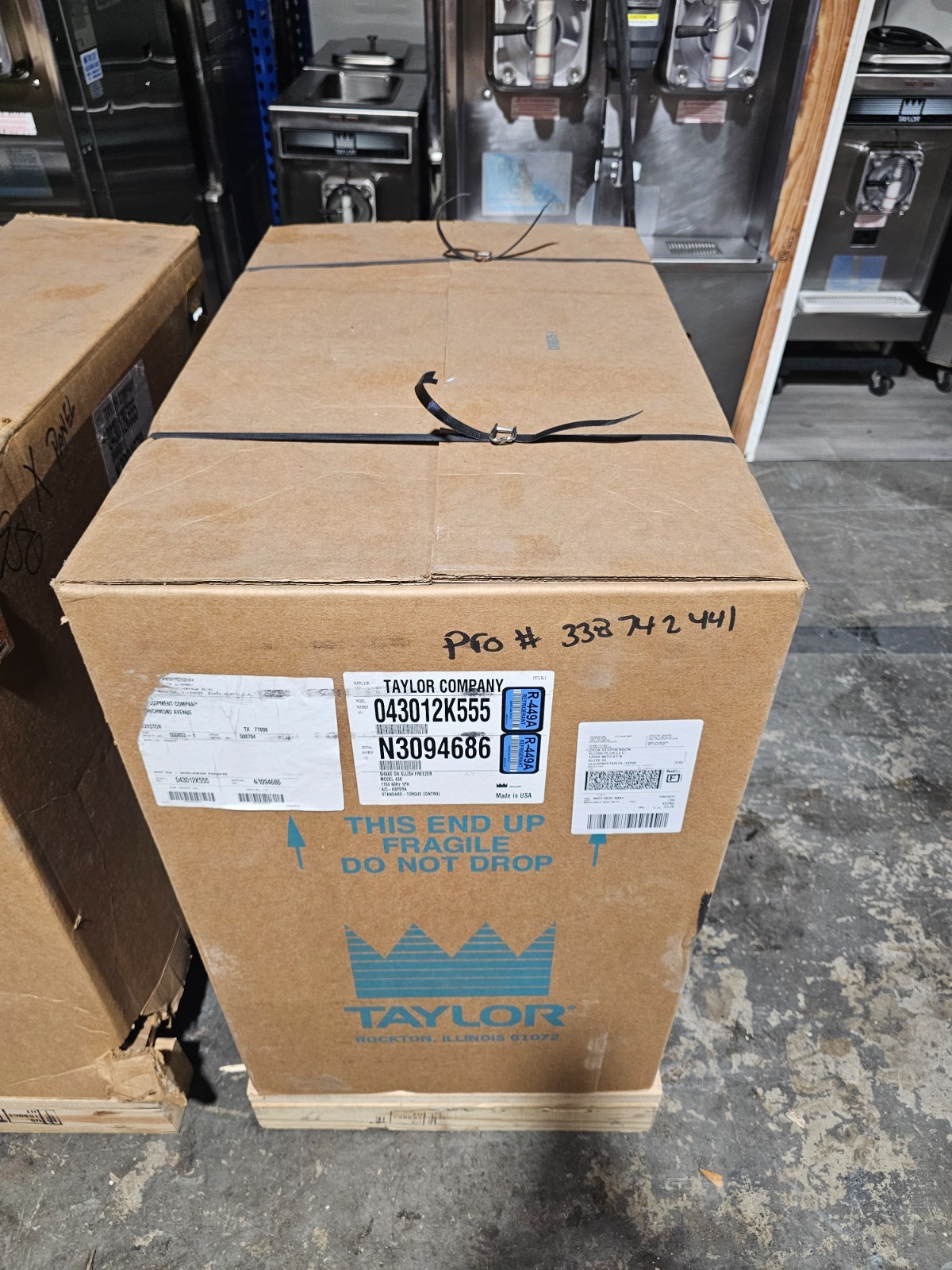 Brand New Open Box Taylor 430 Frozen Drink, Margarita, & Shake Machine 110V