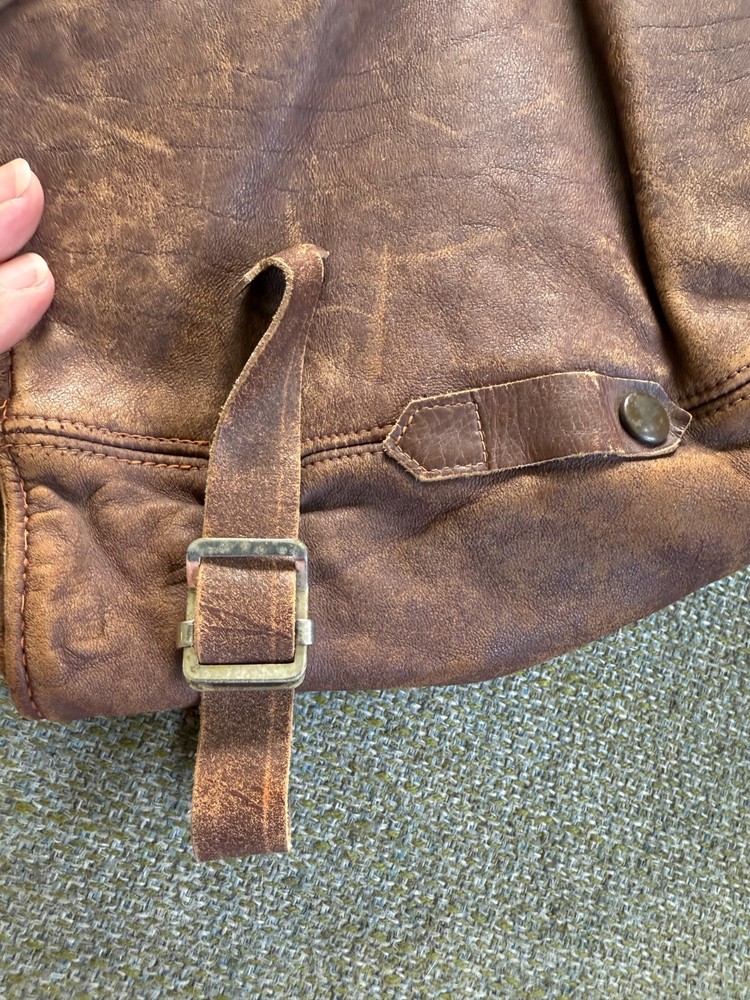 WW 2 B2 PILOT LEATHER HELMET CANADIAN