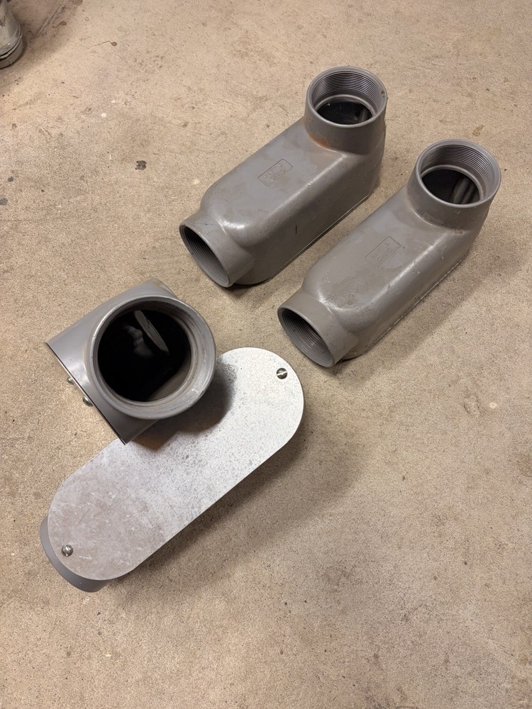 4” Threaded LB
