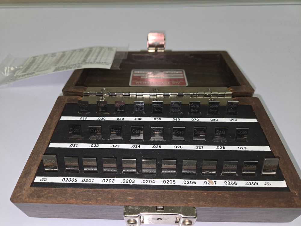 Webber Thin gage blocks, RS28A1 GRADE 0, Serialized. Calibrated 2023.
