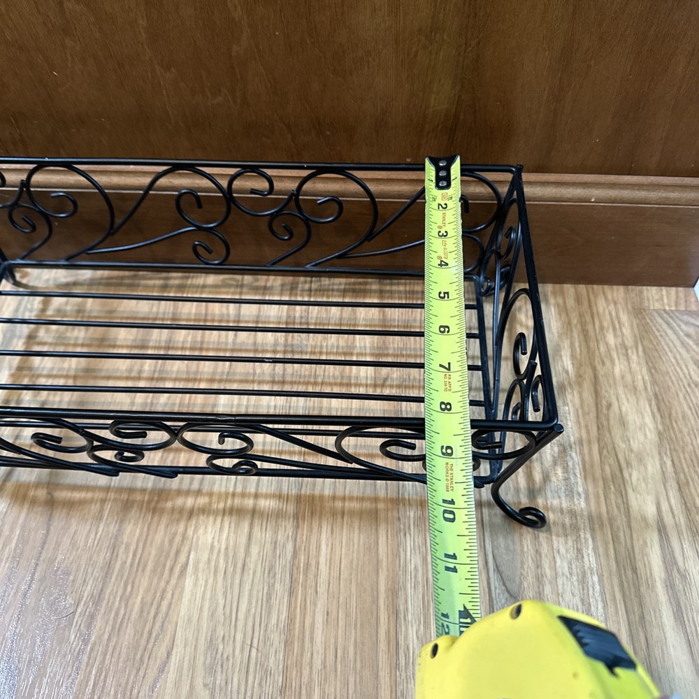 Rectangular wire basket