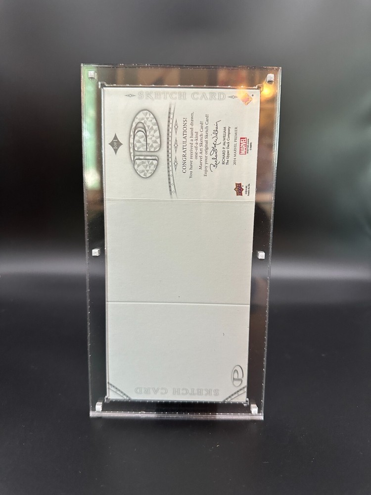 Marvel Magnetic Sketch Booklet Card Holder Display Case 3 Panel Clear