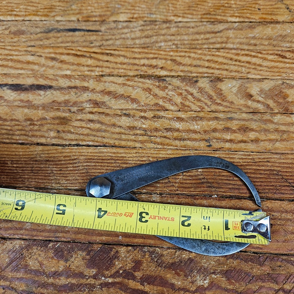 Vintage 5" Moore and Wright Outside Calipers