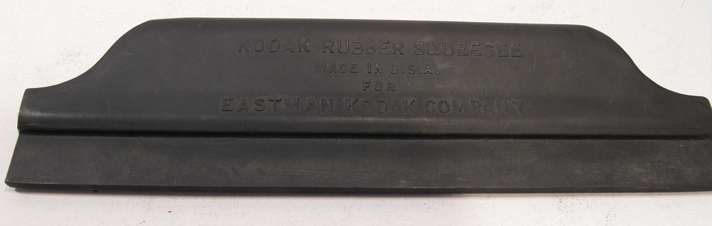 VINTAGE EKCo KODAK RUBBER DARKROOM SQUEEGEE