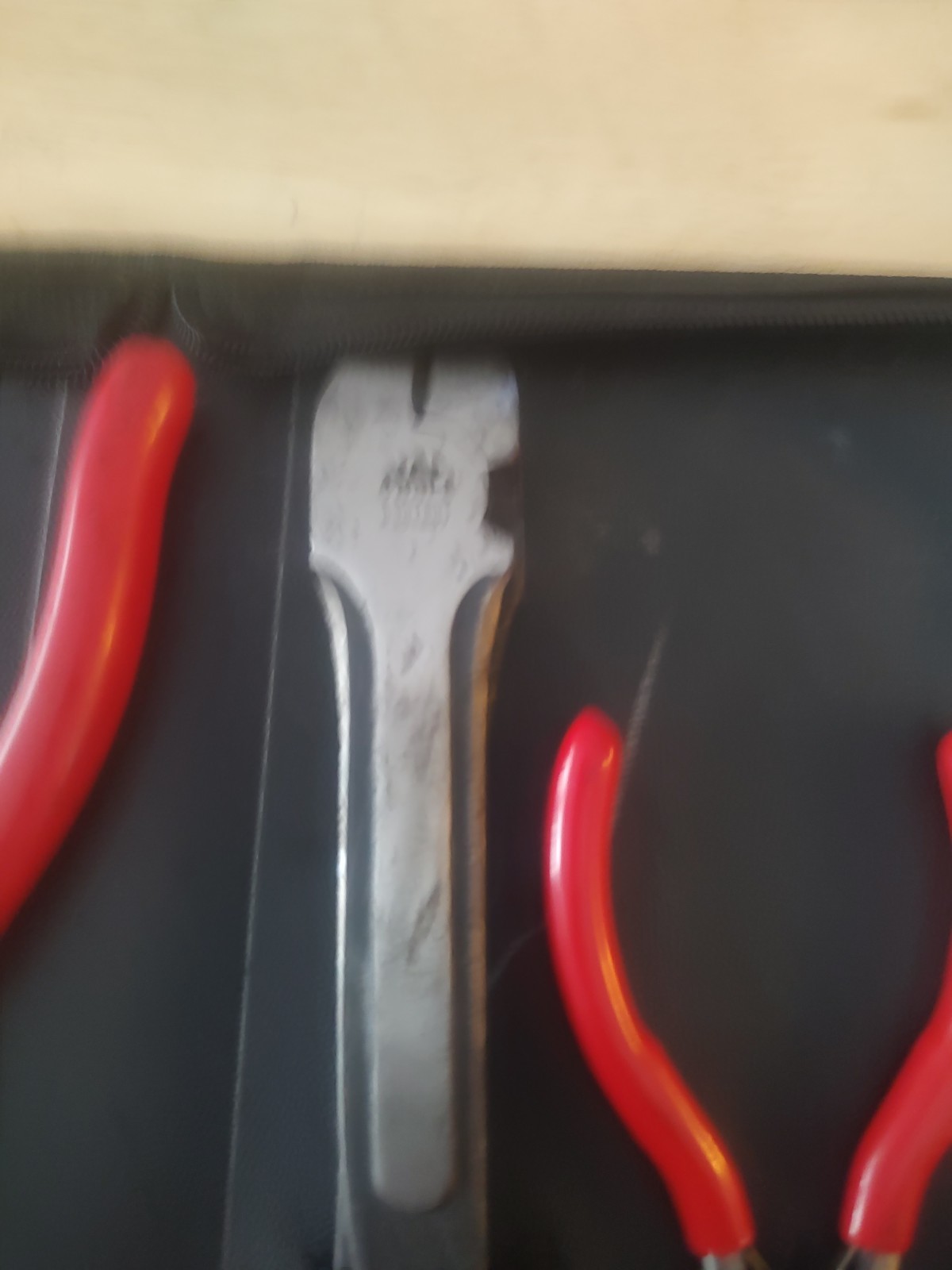 Mixed Long reach pliers 9 piece