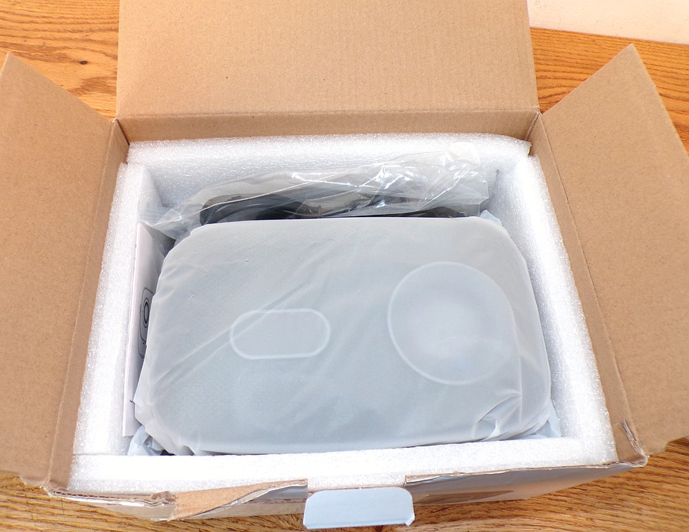 Portable Projector with Remote Control Bundle, Bluetooth, Speaker, Silver/Black