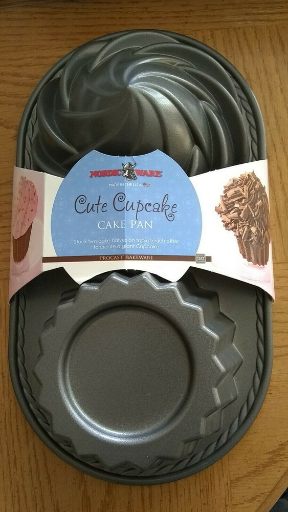 Nordic Ware Cute Cupcake Cake Pan  * NEW *