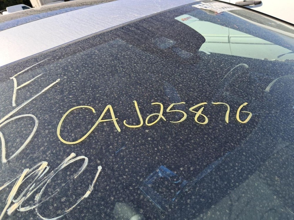 S60 2018 Glove Box 4843758