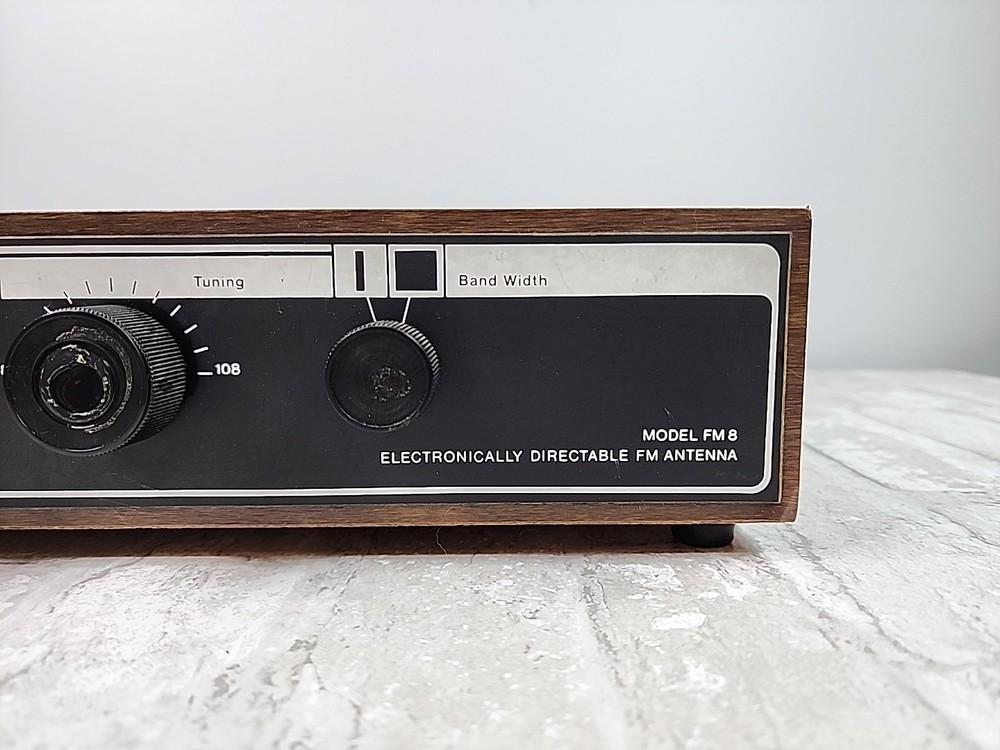 BIC The Beam Box Model FM8 Electronically Directable FM Antenna Untested Read*