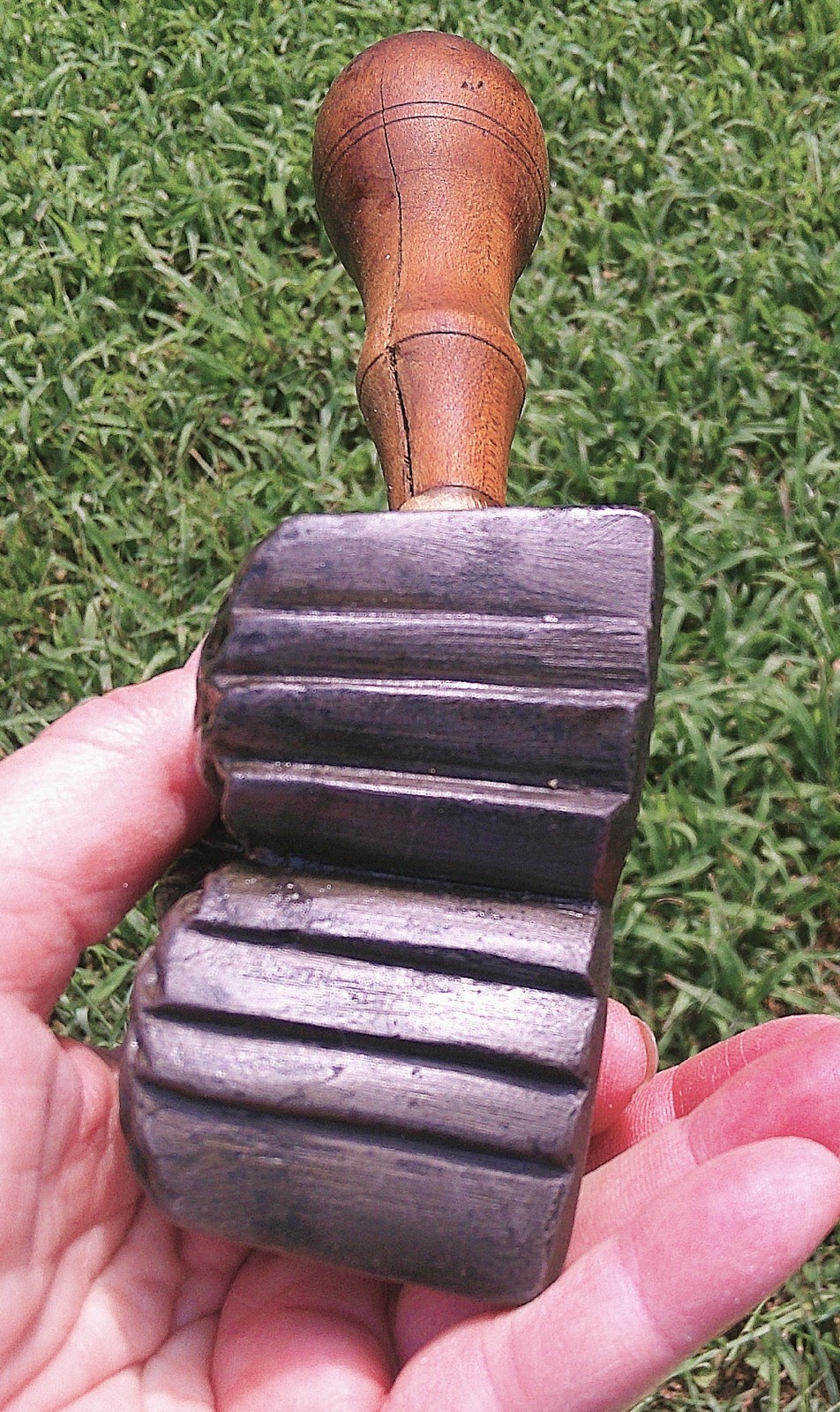 RARE Vintage 3 pc Millinery Holly Leaf Mold Brass Antique #54