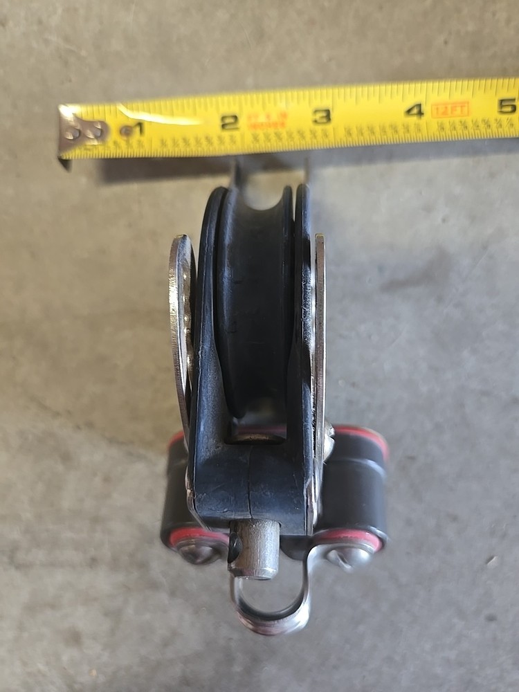 Harken Single Sheave Fiddle Block