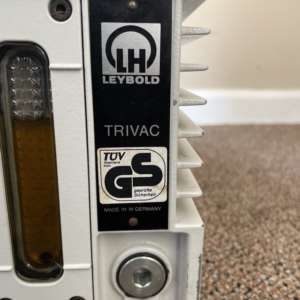Leybold Trivac S8B Vacuum Pump