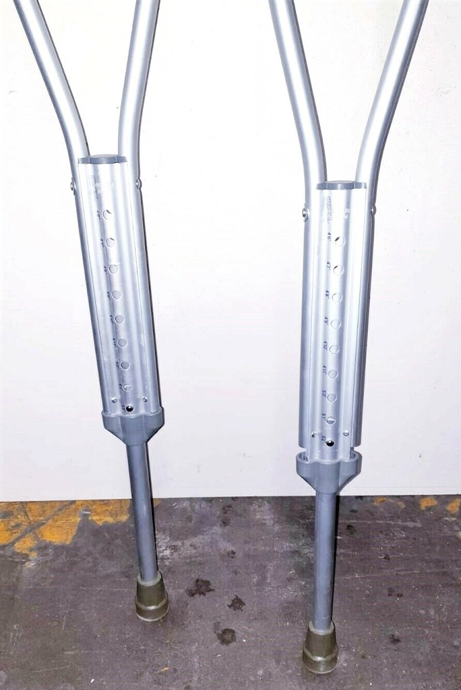 Invacare Quick-Change Crutches, Junior